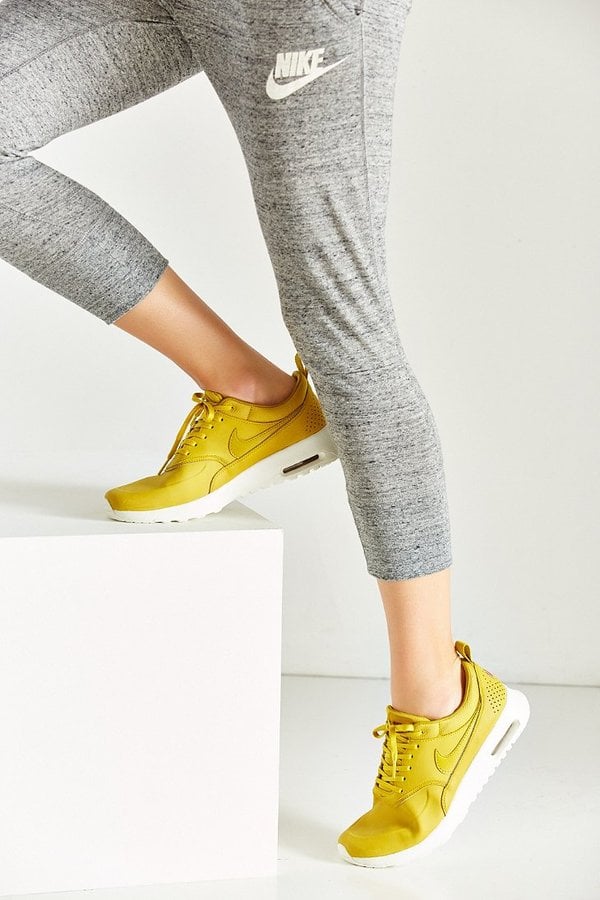 Nike Thea Premium Sneaker