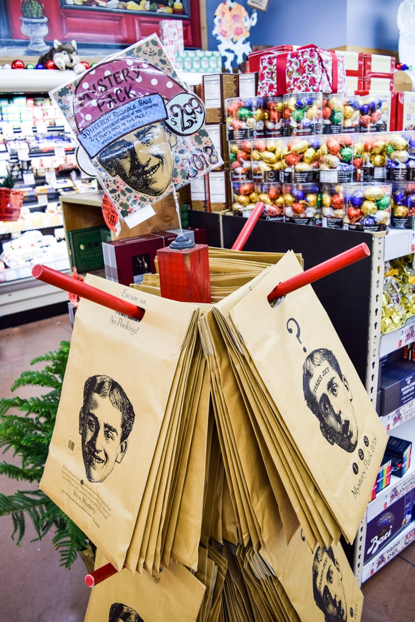 Set Of 4 Trader Joe's Reusable Tote  Bags These Make Great Holiday Gift Bags 