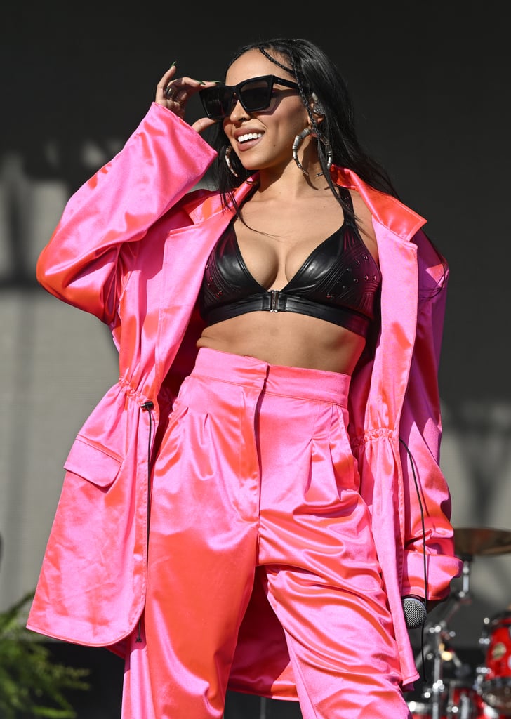Tinashe Wears a Leather Bra and Hot-Pink Set on Stage