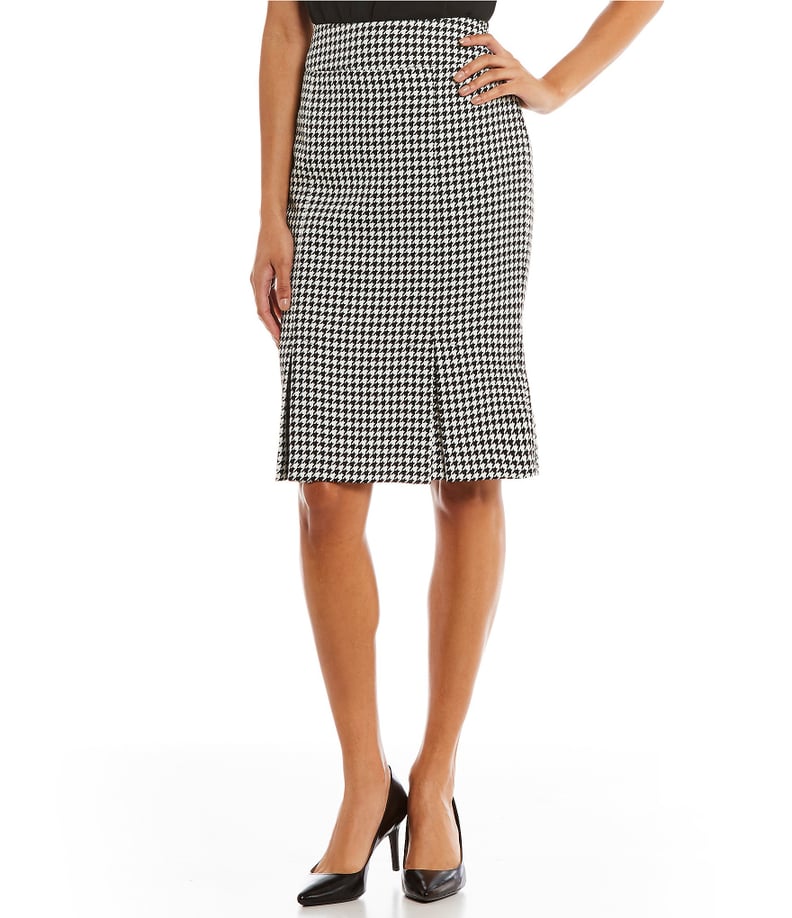 Kasper Classic Houndstooth Check Inverted Pleat Hem Pencil Skirt