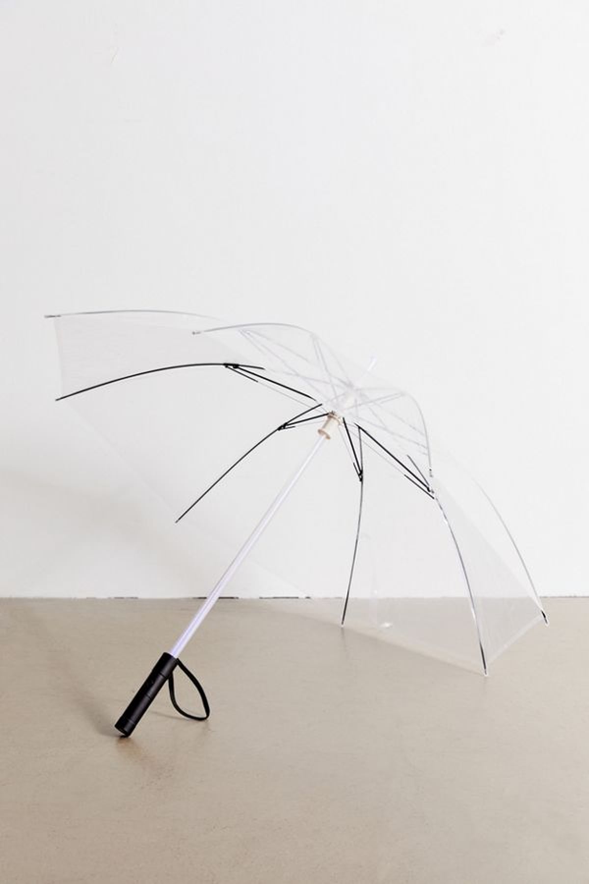 This LightUp Umbrella Comes With 7 Different Colors POPSUGAR Smart