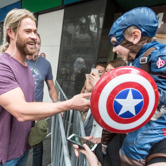 Chris Hemsworth Meeting Young Fan Photo August 2016