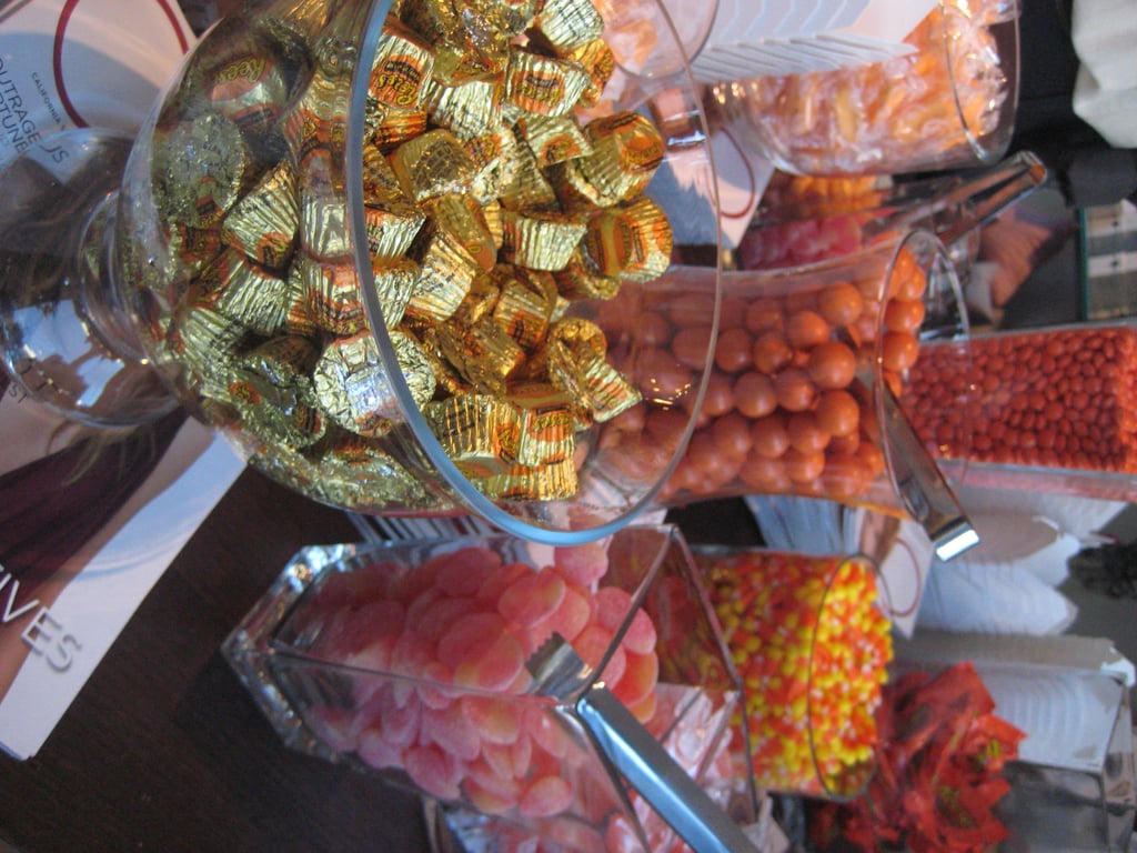 Fabulous Favor Idea: Color Coded Candy