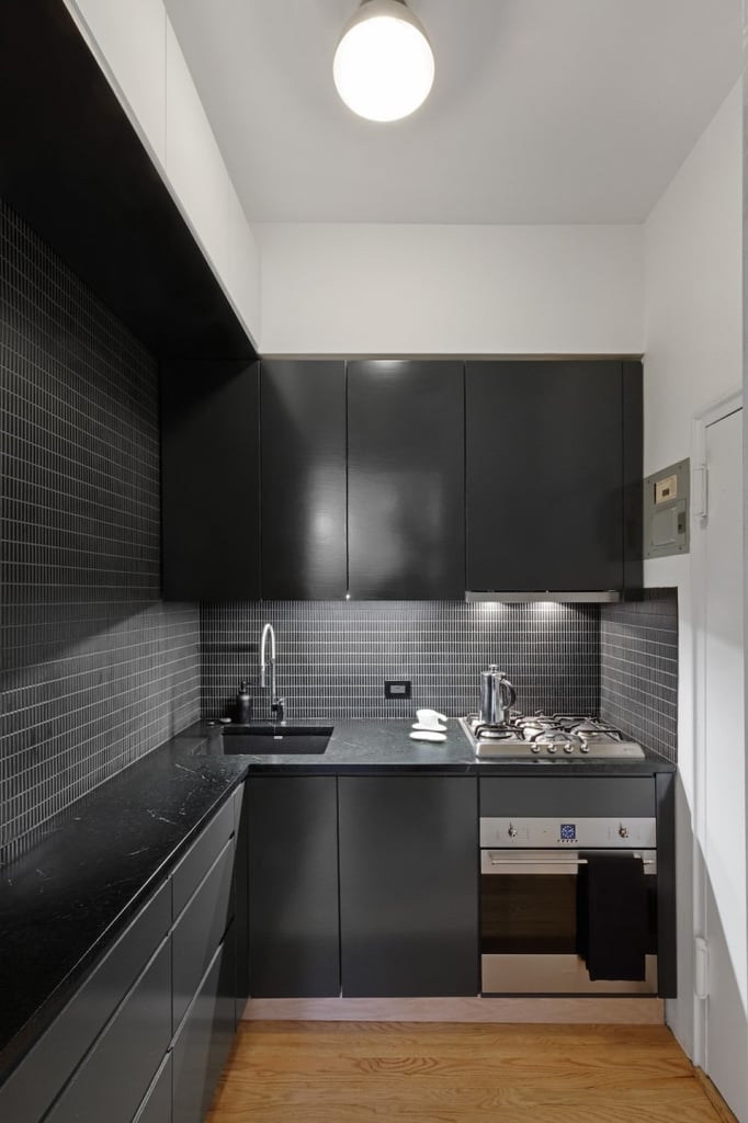 27 Small Kitchens With Dark Cabinets Design Ideas Dark Kitchen