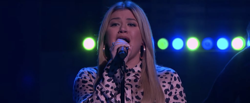 Watch Kelly Clarkson Cover Halsey's "Graveyard" | Video
