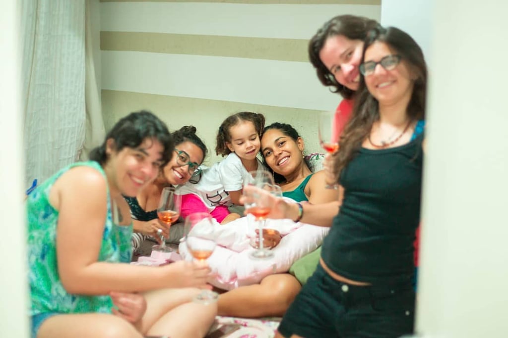 Photographer's Series of a Big Sister at Her Mom's Birth