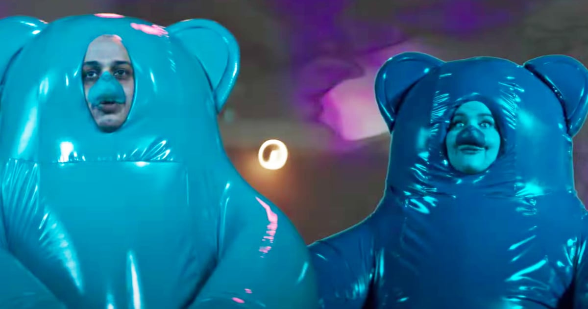 Watch Snl S Weed Gummy Skit With Regina King Video Popsugar Entertainment - roblox song id gummy bear