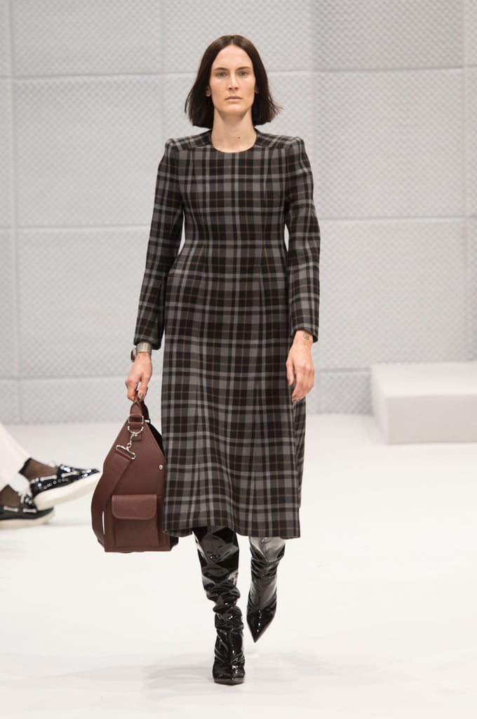 Balenciaga Fall 2016 Runway