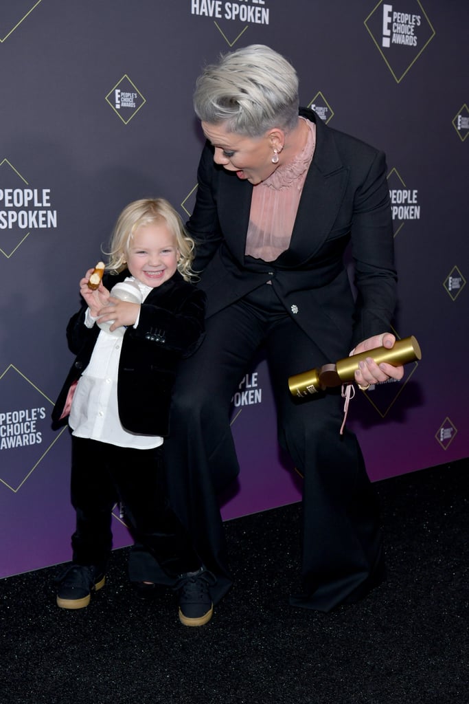 Pink and Her Kids at the 2019 People's Choice Awards Photos