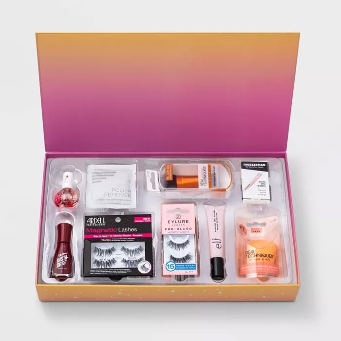All Glammed Up Nail / Accessories Kit