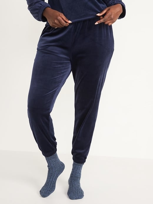 Old Navy High-Waisted Luxe Velvet Jogger Sweatpants