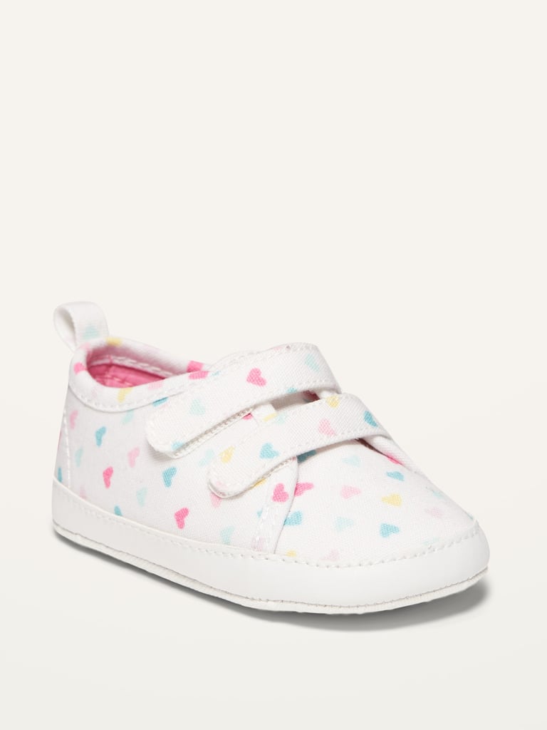 Old Navy Unisex Valentine's Heart-Print Double-Strap Canvas Sneakers For Baby