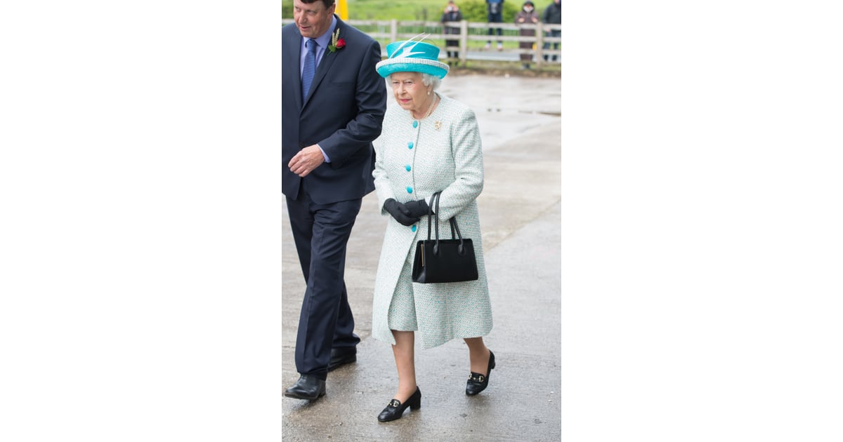 When in Doubt, Match Your Hat to Your Buttons Queen Elizabeth's Coat