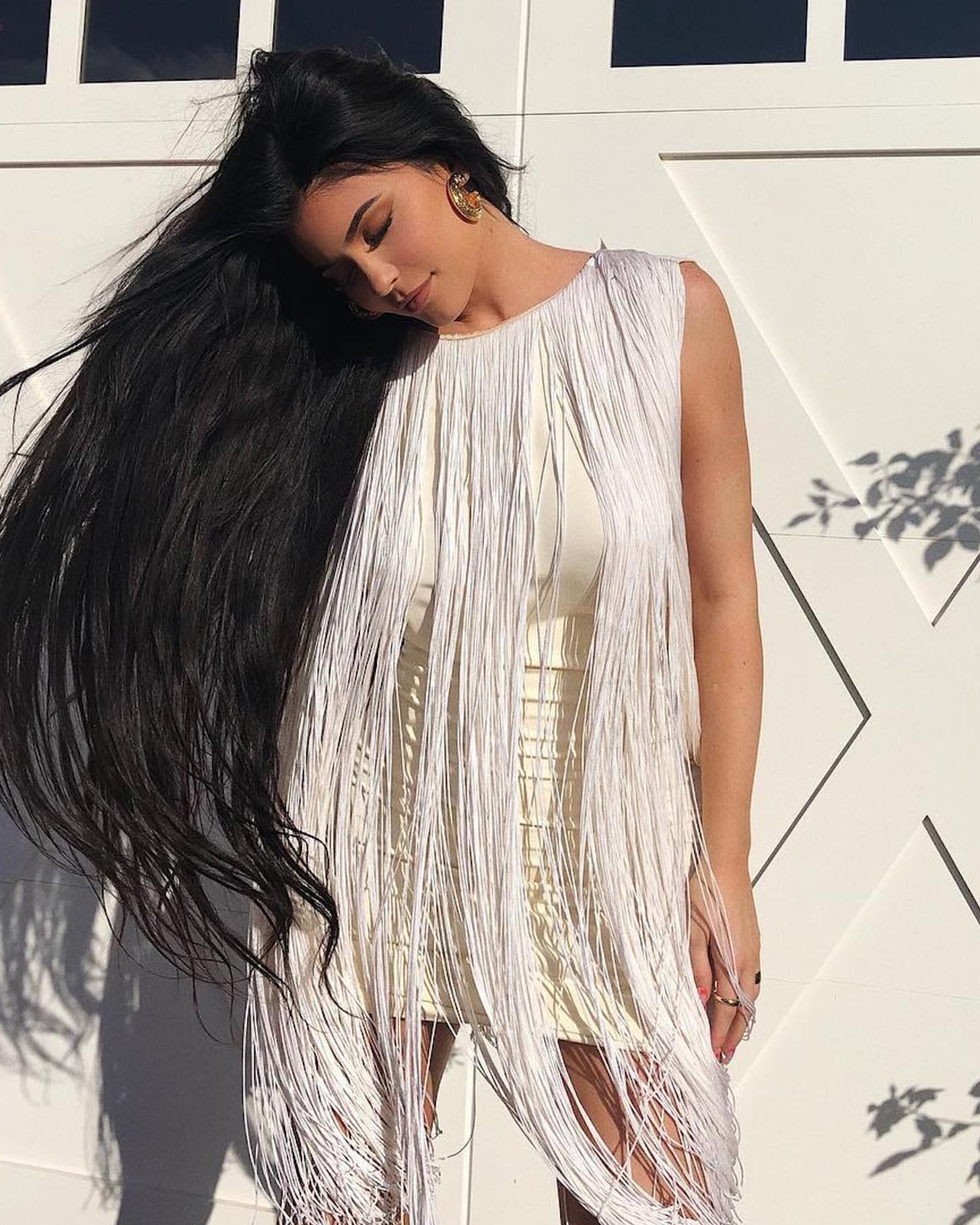Kylie Jenner s Fringed Dress Long Hair 2019 PS Fashion