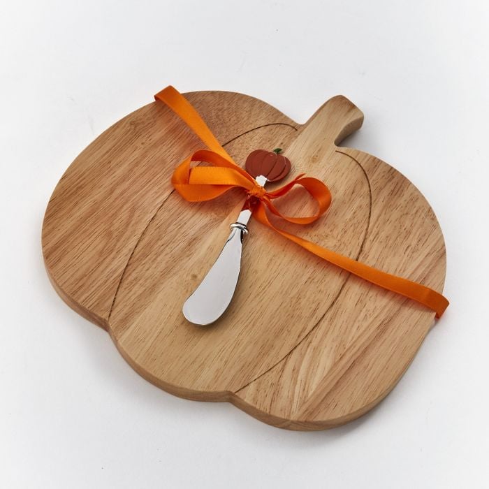 Monster Mozzarella: Lakeside Pumpkin Shaped Cheese Board with Spreader