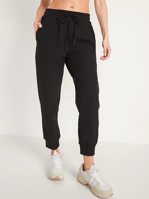 Old Navy High-Waisted StretchTech Water-Resistant Cropped Jogger Pants