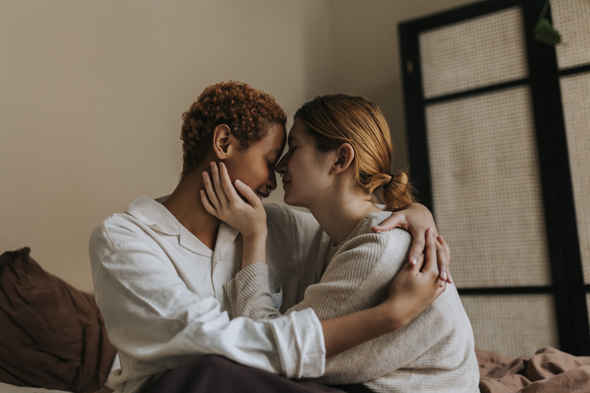 What Is the Triangle Method for Flirting
