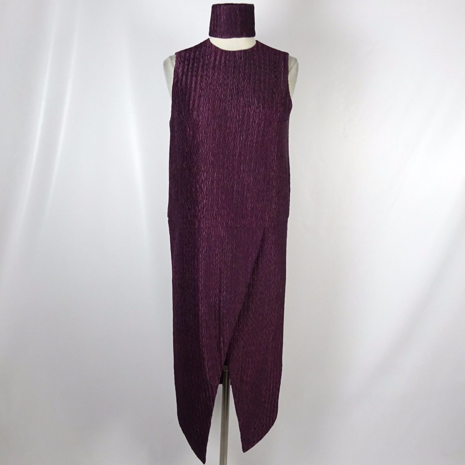 Kendall And Kylie Jenner Ebay Sale Popsugar Fashion