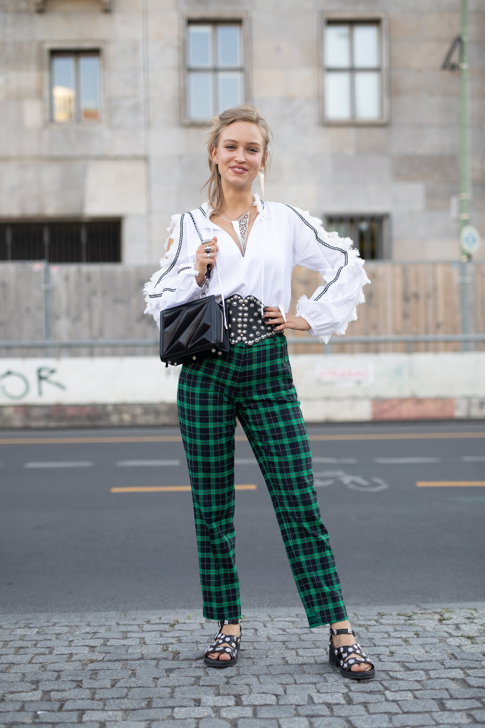 How to Tuck Your Shirt | PS Fashion