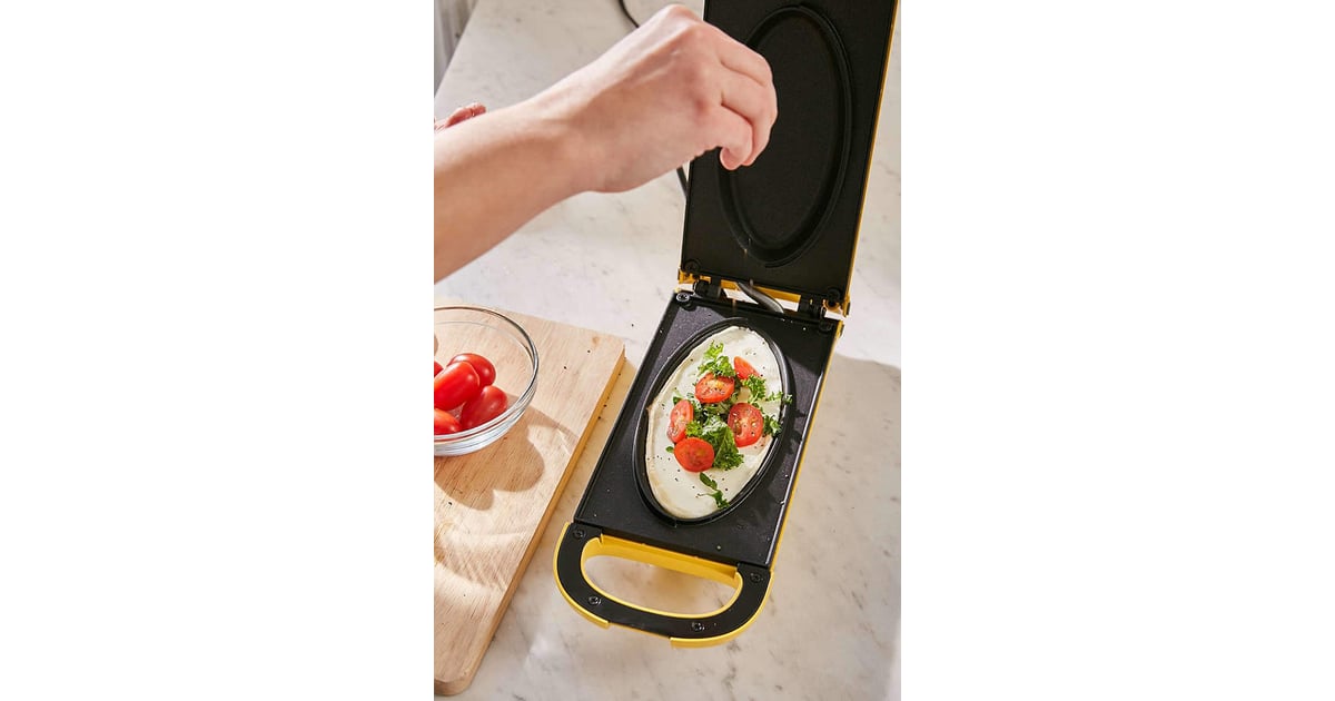 Dash Easy Flip Omelette Maker Best Kitchen Gadgets From Urban