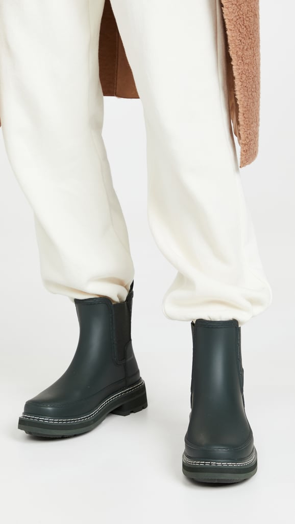 Classic Chelsea Boots: Hunter Boots Refined Stitch Chelsea Boots