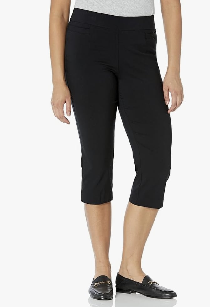 Briggs New York Pull on Capris