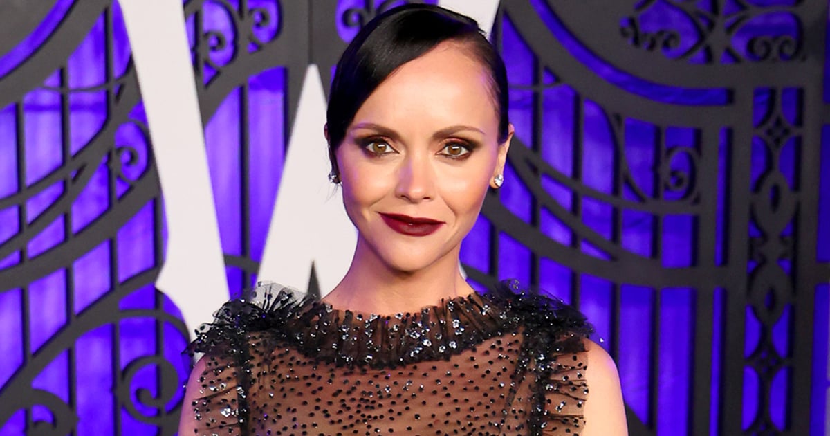 克里斯蒂娜·里奇 (Christina Ricci) 庆祝女儿克莱奥 (Cleo) 一岁生日：“来自宇宙的礼物”