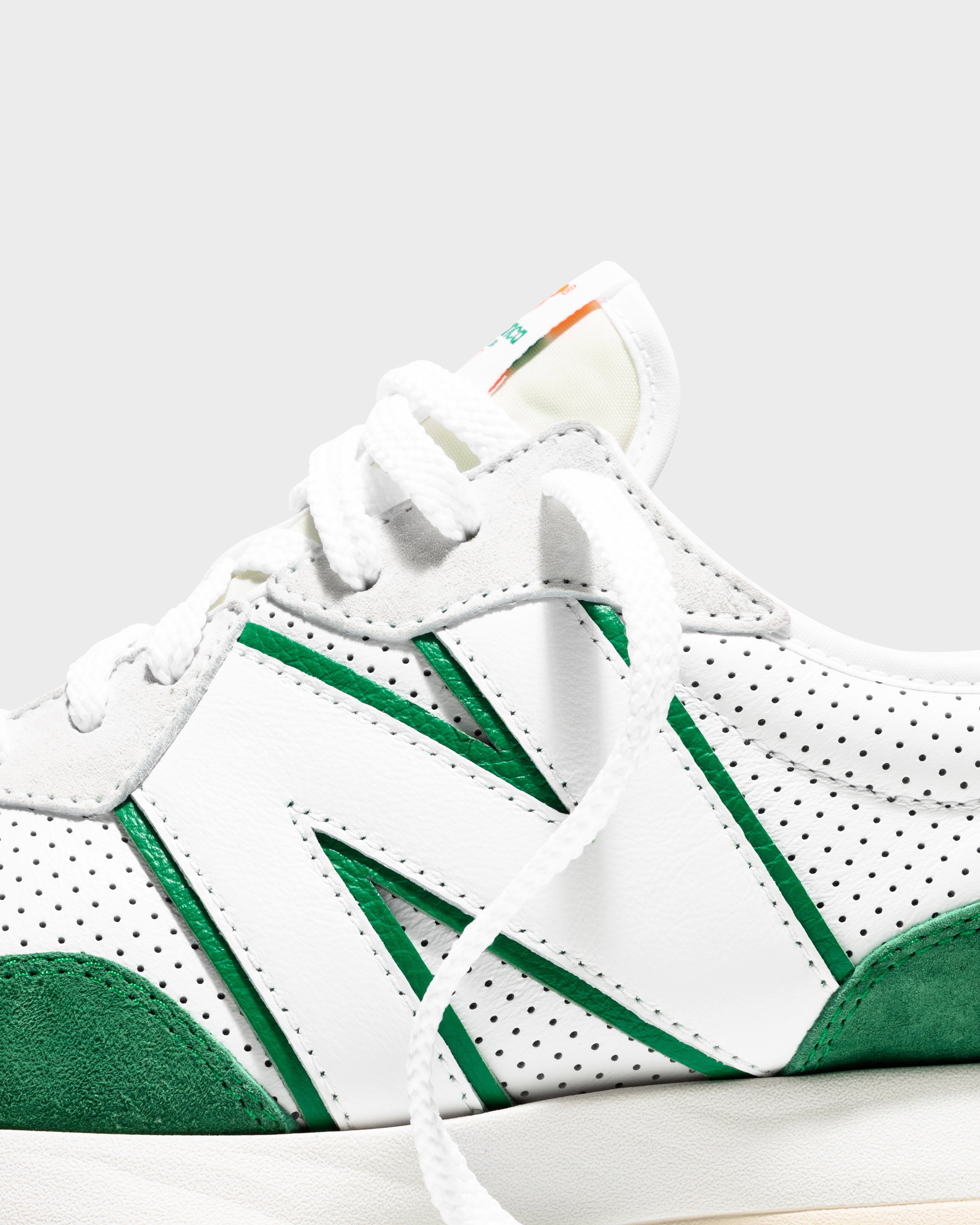 New balance 327 casablanca green logo deals