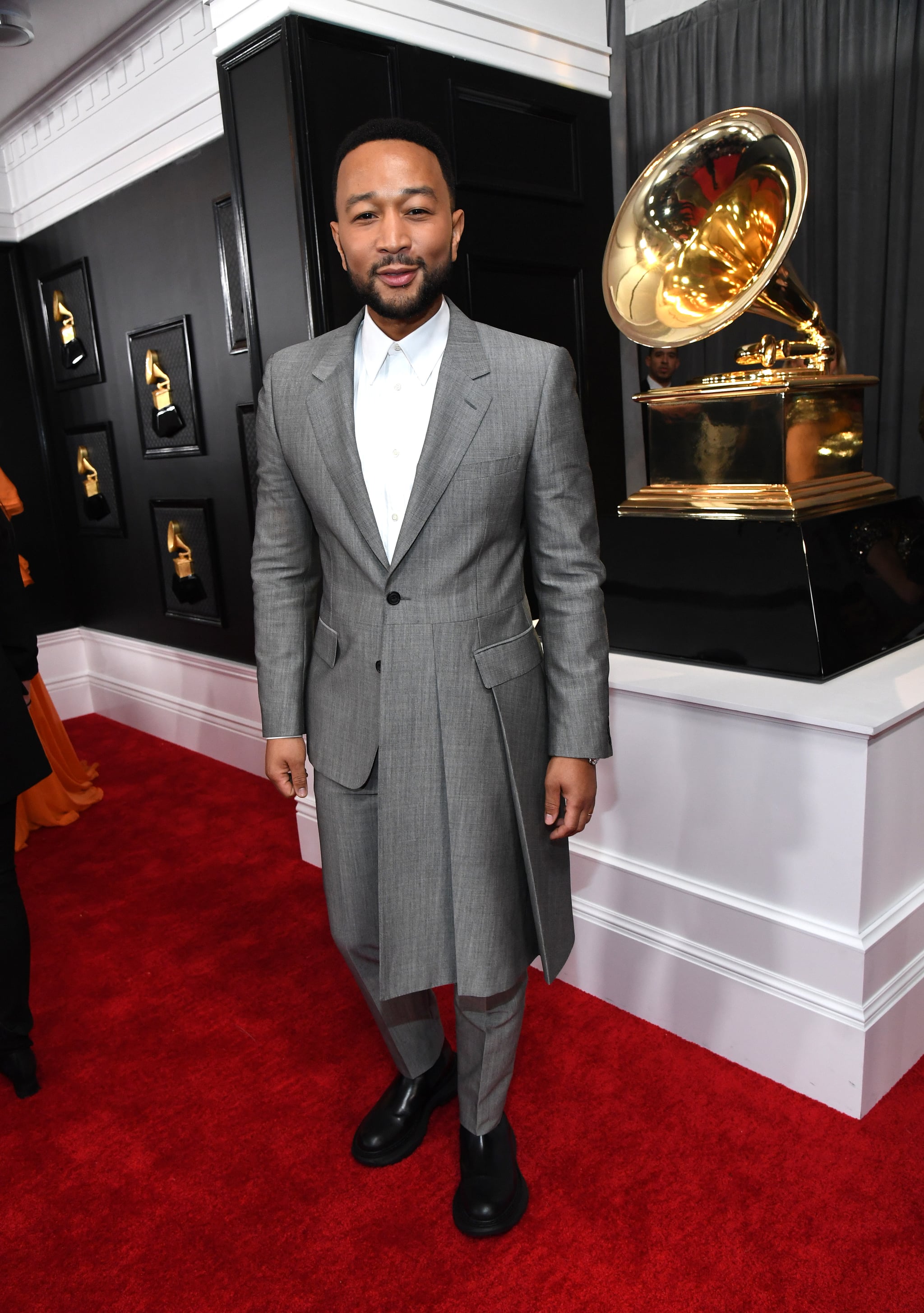 grammys suit dress
