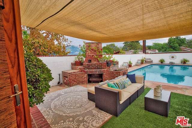 Debbie Reynolds's Childhood Home