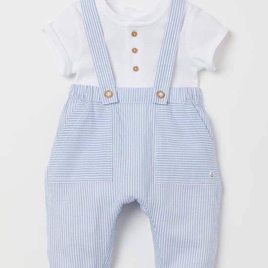 Baby Archie's H&M Baby Overalls at Royal Tour 2019