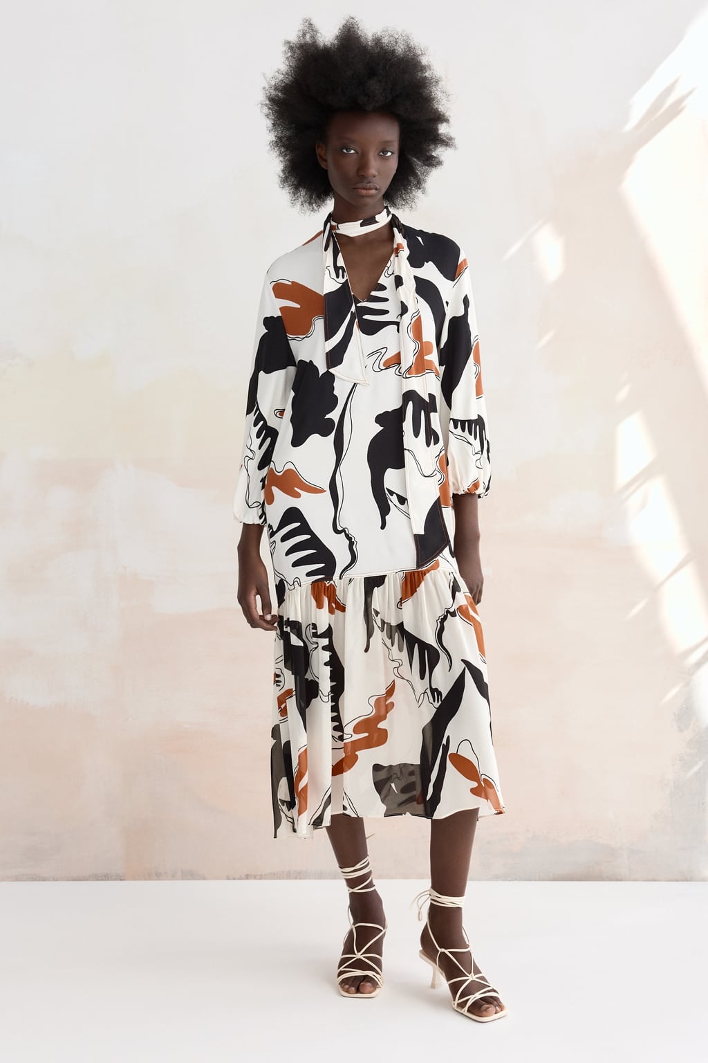 Abstract Print: Zara Printed Midi Dress ...
