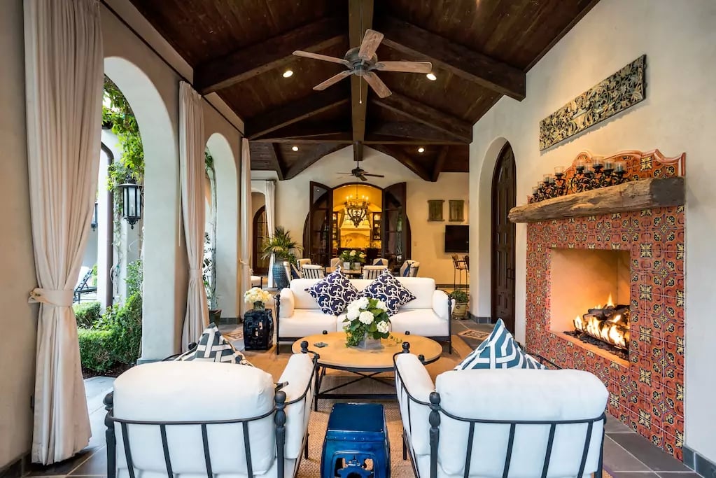 Lady Gaga's Airbnb Rental Home in Houston