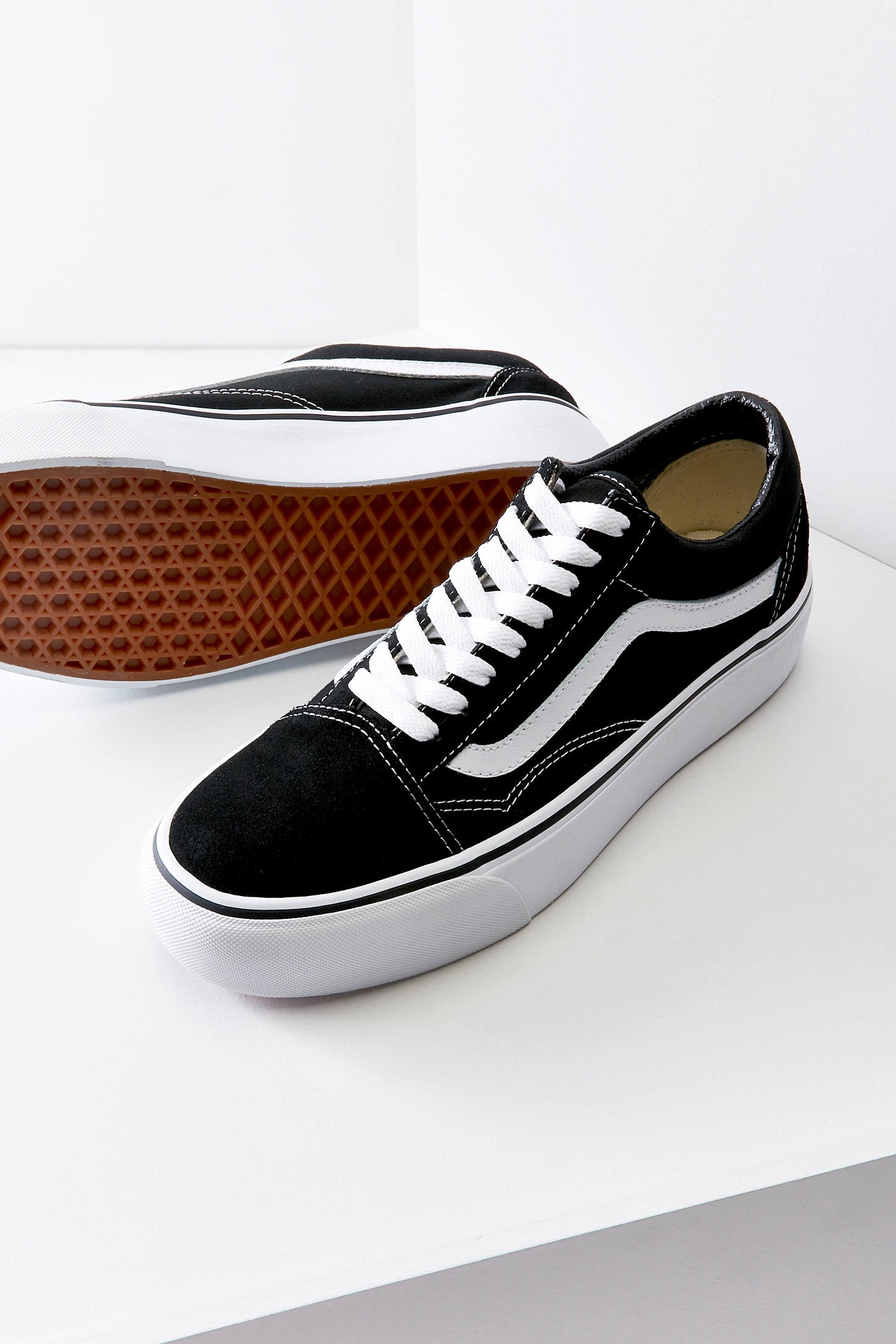 vans old skool worn