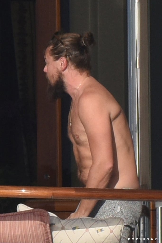 Leonardo DiCaprio Shirtless in St. Barts Pictures