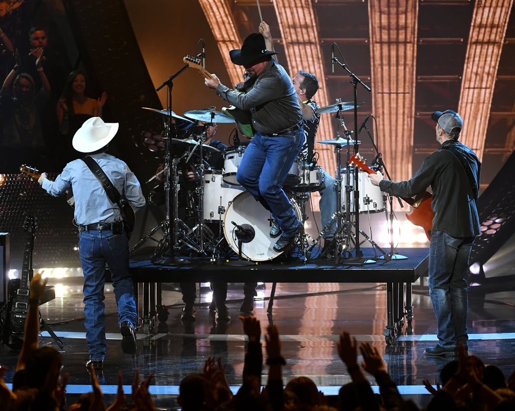 Garth Brooks and Chris Pratt iHeartRadio Awards 2019 Video