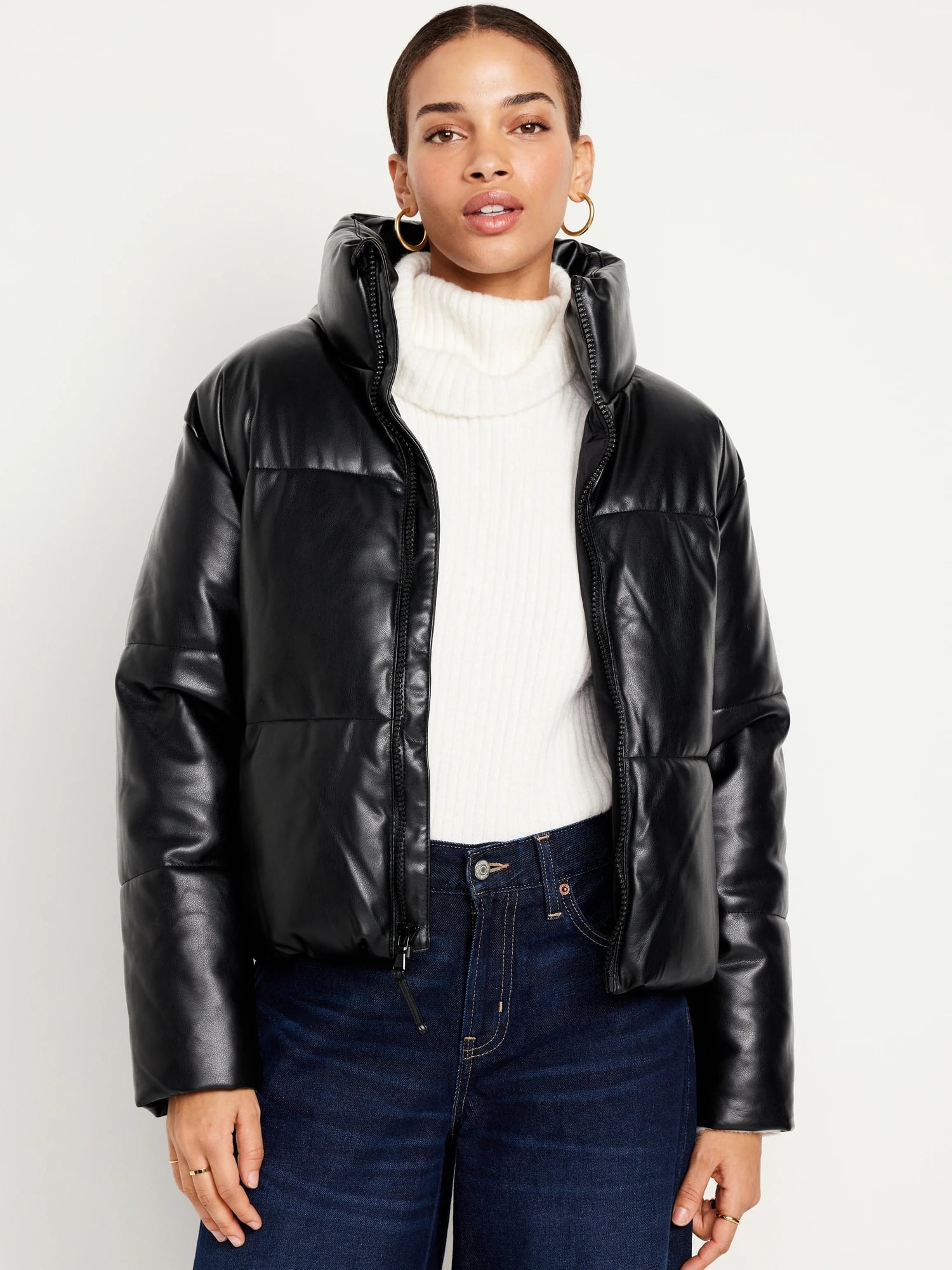 Old Navy Cyber Monday 2023: 50+ best deals up to 80% off