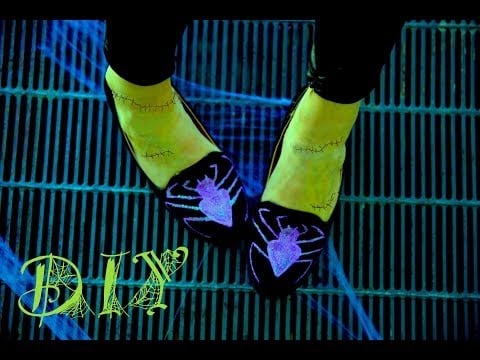 Halloween Costume Idea Spider Loafer DIY | Video