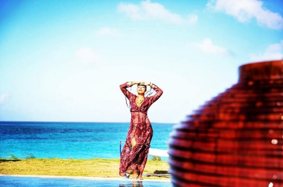"My test subject @eudoxiee is really starting to enjoy modeling for my camera 😉😊 #anniversaygetaway"