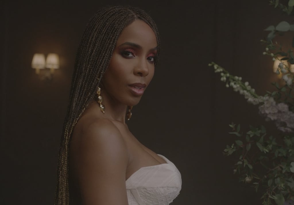 Kelly Rowland Wearing Microbraids