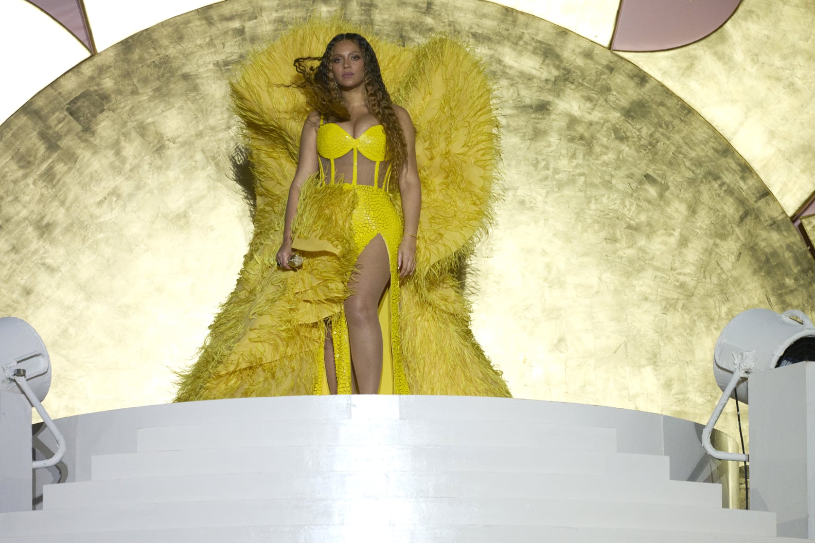 Beyoncé Atlantis The Royal Dubai Performance Pictures | PS Entertainment