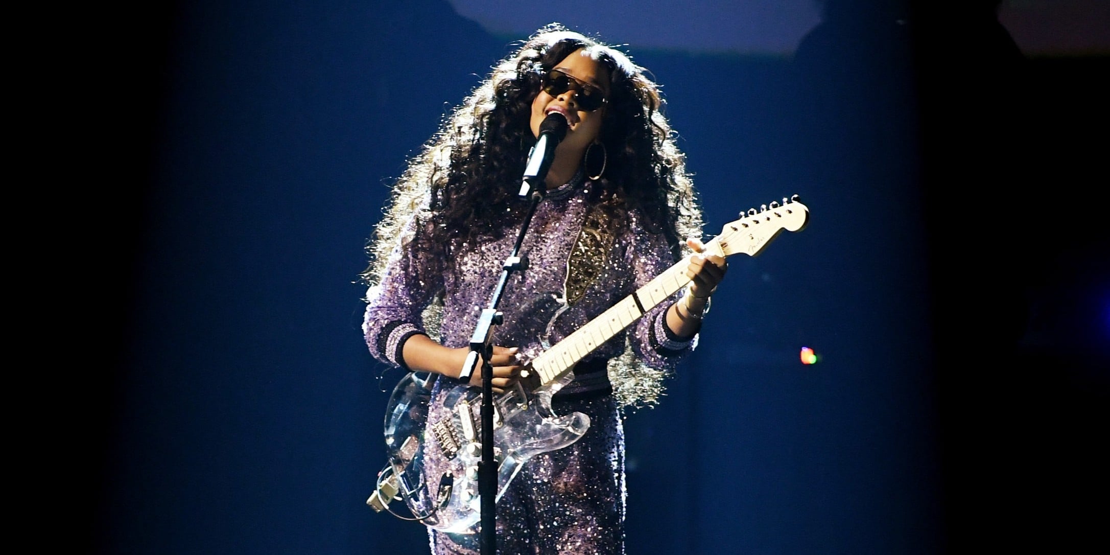 H.E.R. Grammys Performance 2019 Video POPSUGAR Entertainment