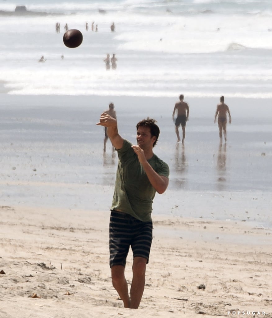 Tom Brady and Gisele Bundchen Kissing in Costa Rica 2016