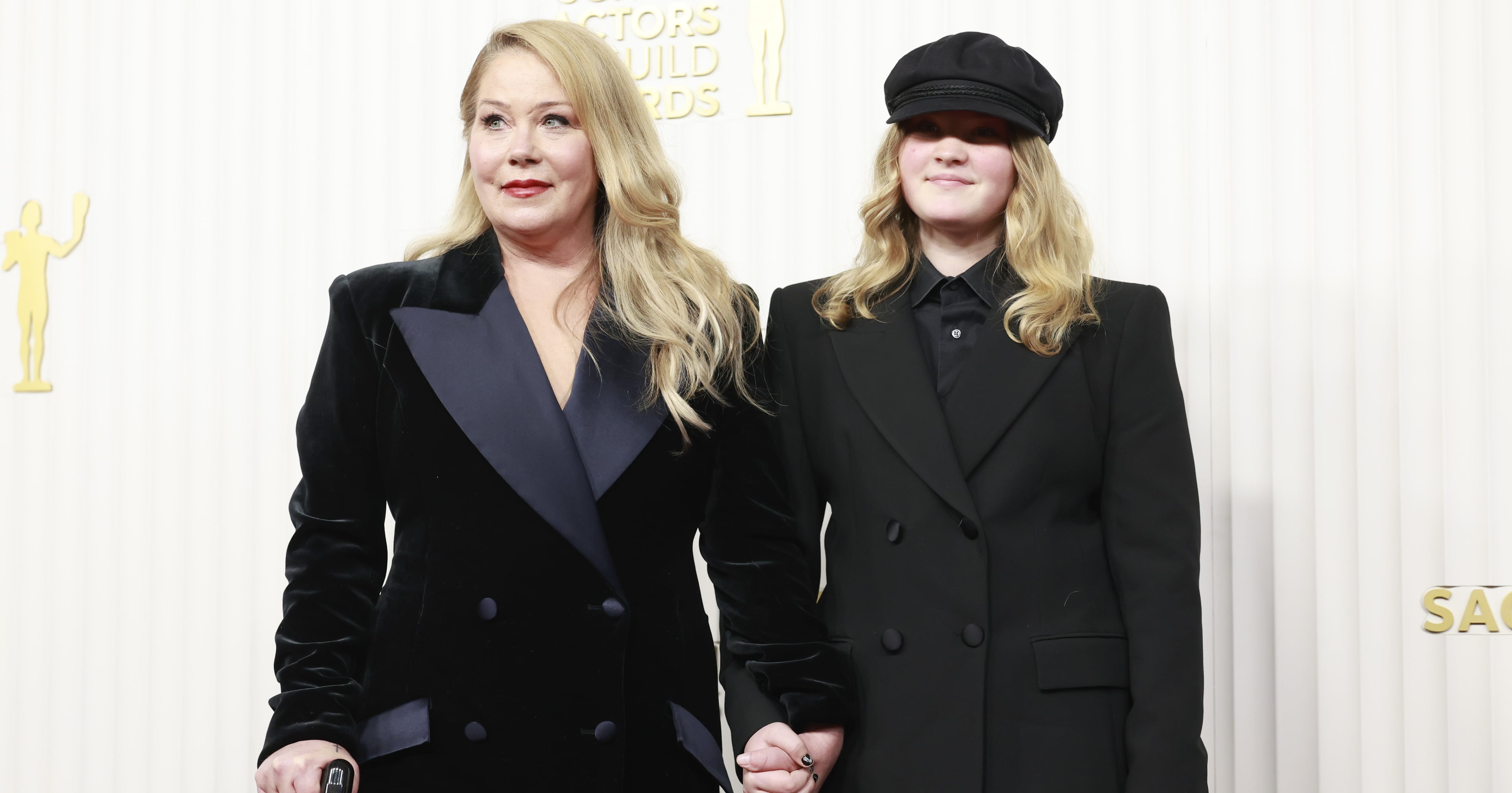 Christina Applegate's Nails at the 2023 SAG Awards | PS Beauty