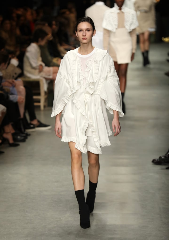 Burberry Spring 2017 Runway