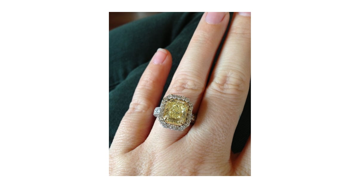 See Kelly Clarkson's Whopping Yellow Diamond Engagement