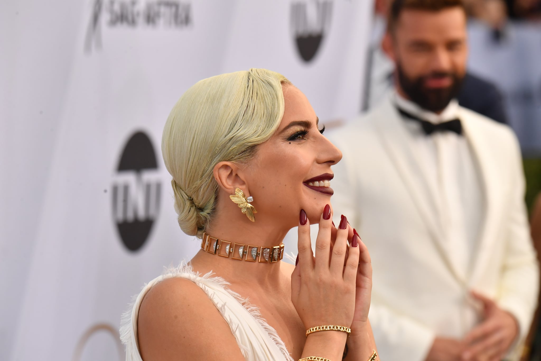 Lady gaga sag awards discount 2019 dress