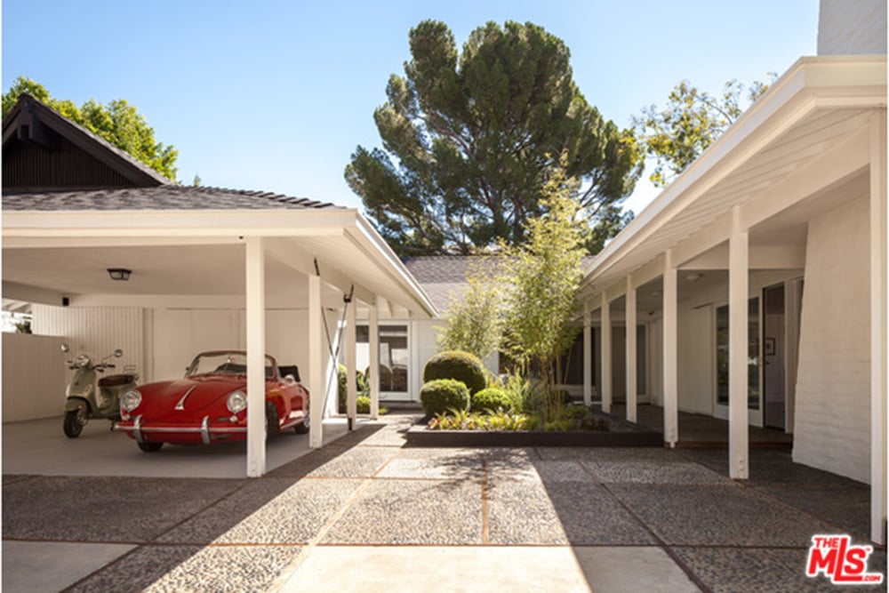 There's plenty of room for all of Jonah's celeb friends to park when they come over for pool parties.