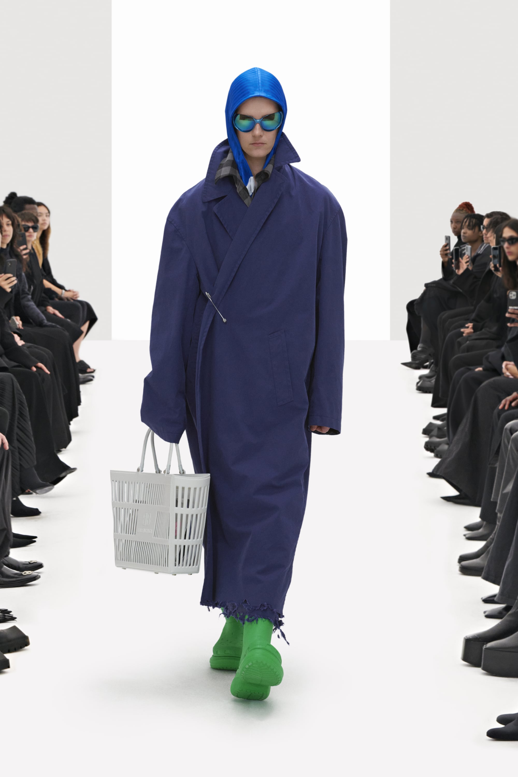 Balenciaga Crocs Pool Style: Details, Price, Photos and More – WWD
