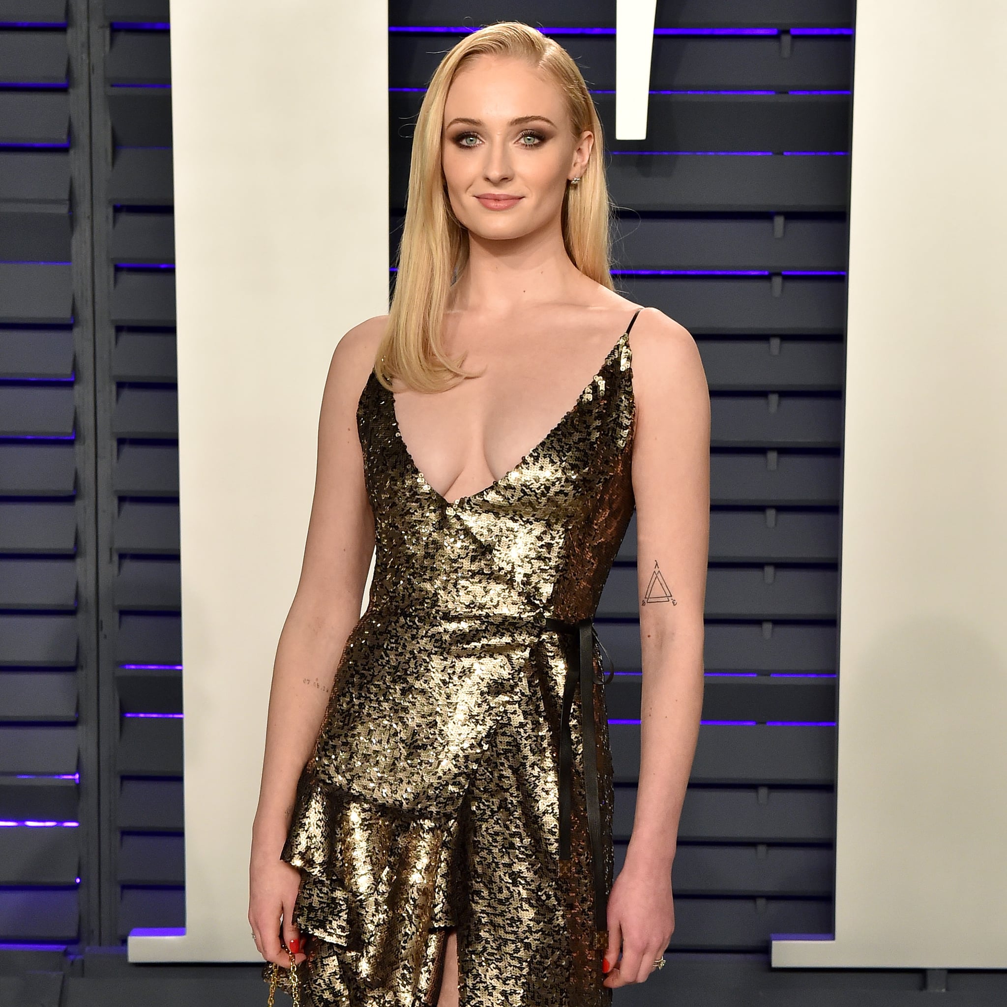Sophie Turner Clothes and Outfits
